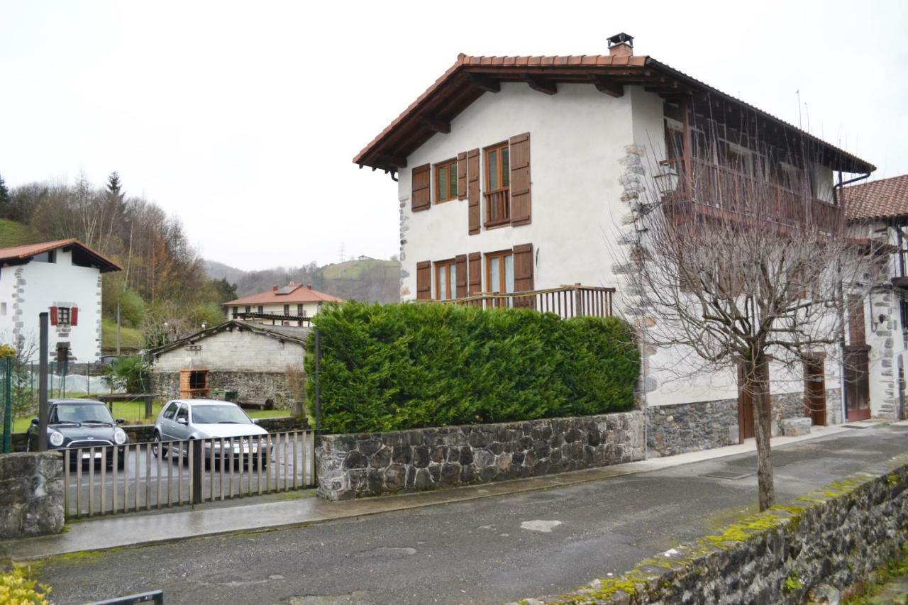 Apartmán Ura Lesaka Exteriér fotografie
